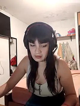 ladydark25 online show from December 15, 3:23 am