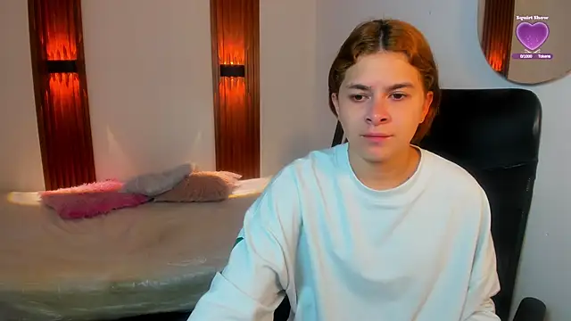 VivianOwen9 online show from January 17, 11:40 am