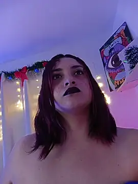 laura395 online show from December 13, 9:54 pm