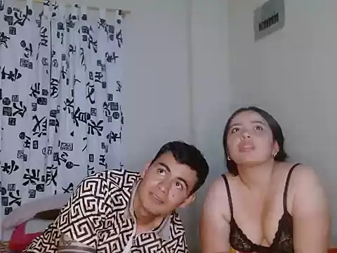 charlottehot1 online show from December 22, 2:58 am