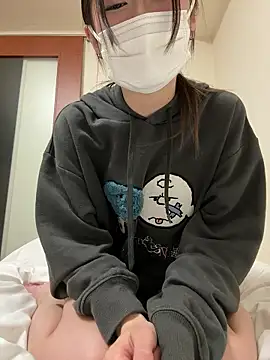 shuka-xoxo online show from February 2, 4:28 pm