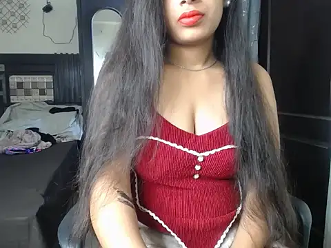 Slay ishika online show from December 17, 7:45 am