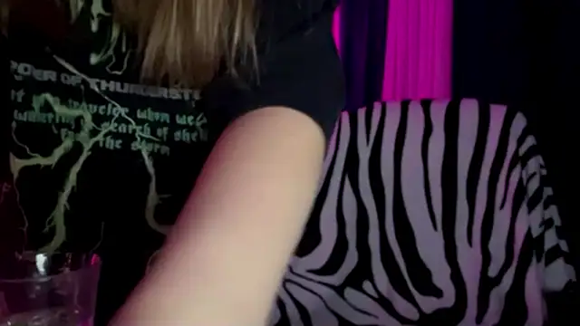 Ginnyinjeans online show from January 17, 6:48 pm