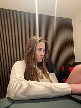 SweetNovaa online show from December 16, 12:05 am