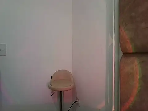 vanessa hot69  online show from August 6, 7:32 pm