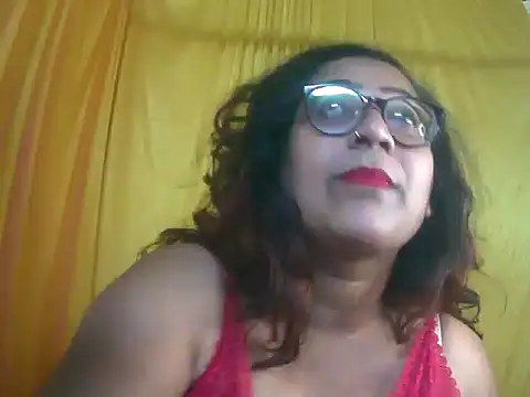 MISTI KOLK online show from December 18, 10:09 am