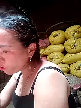 ngaytho004 online show from May 14, 5:02 am