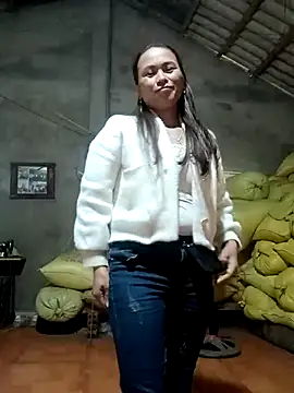 ngaytho004 online show from December 19, 4:27 am