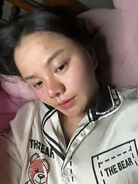 leo-kitty online show from December 21, 5:28 pm