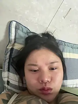 leo-kitty online show from July 24, 4:05 pm