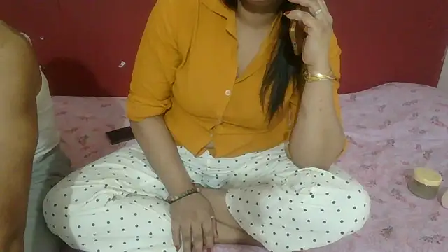 Lovelycouple25 online show from June 25, 6:07 am