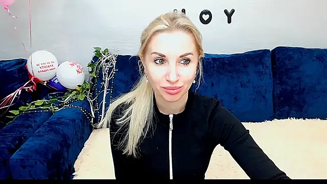 Hanna--Sweet online show from January 13, 3:49 pm