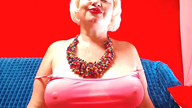 NaughtyMILF4UX online show from July 5, 4:19 am