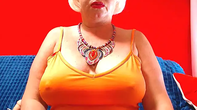 NaughtyMILF4UX online show from July 22, 3:18 am
