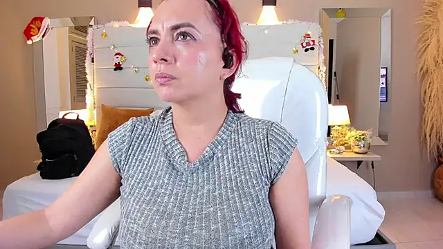 maturexxx  online show from December 17, 7:40 pm