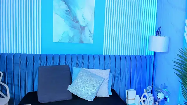 dahianeconnor online show from April 9, 11:37 am