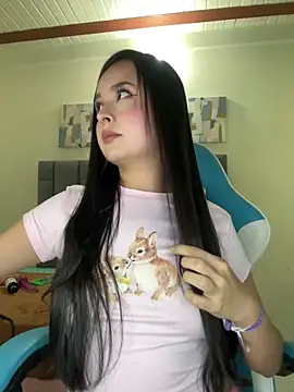 Mimi miau19 online show from April 4, 8:40 pm