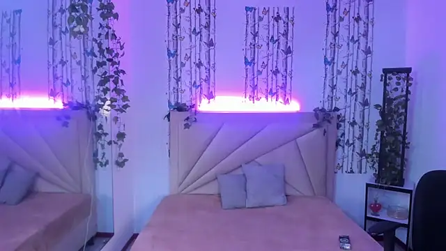 valeria dark  online show from February 9, 7:49 pm