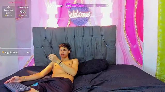 Jessy and Joy online show from January 31, 7:34 pm