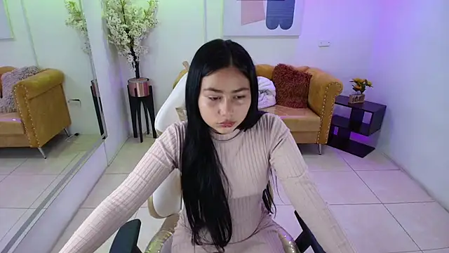 Carolina cherry online show from April 12, 12:52 pm