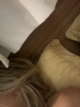 privsloirinha online show from February 7, 2:59 am