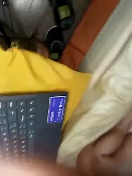 luluclark69 online show from February 3, 1:05 am