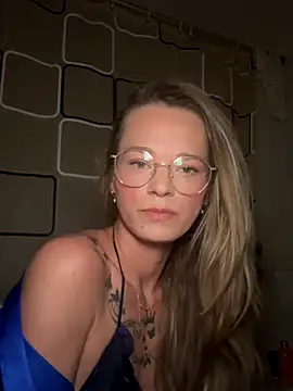 vinique99 online show from January 7, 4:16 am