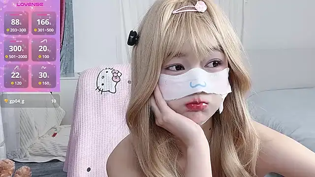  nannan  online show from March 28, 10:52 pm