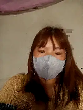 May-Ne online show from March 8, 9:57 am