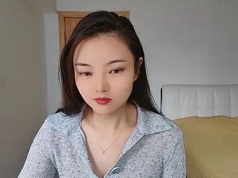 ViVian-Li online show from December 19, 5:54 am