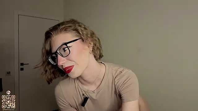 JeaneneWoltz online show from May 25, 7:46 pm