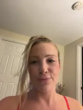 BellaBunny25 online show from August 9, 3:34 am