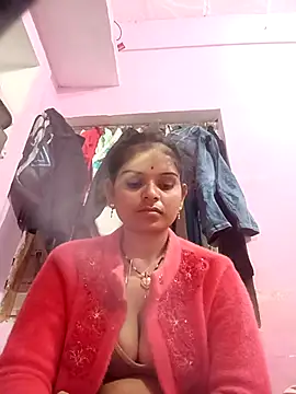 Uma pande online show from February 5, 11:08 pm