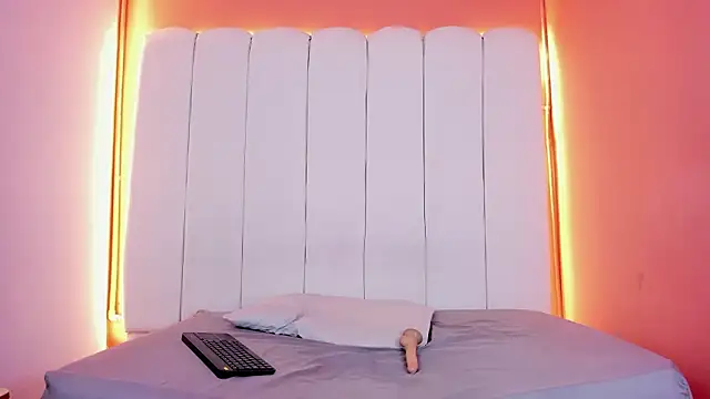 Sunny OS online show from February 3, 8:34 pm