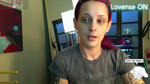 itscleomoon online show from April 11, 9:51 pm