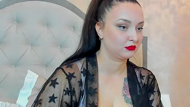 Ines Nova online show from February 4, 6:49 am