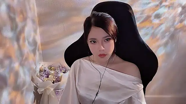 Ciqi66 online show from March 10, 11:47 am