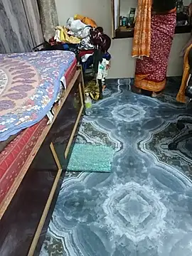 MAHI066 online show from March 31, 4:34 am