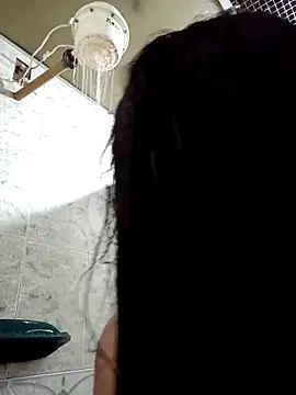 violet  rouse   online show from February 9, 11:51 pm