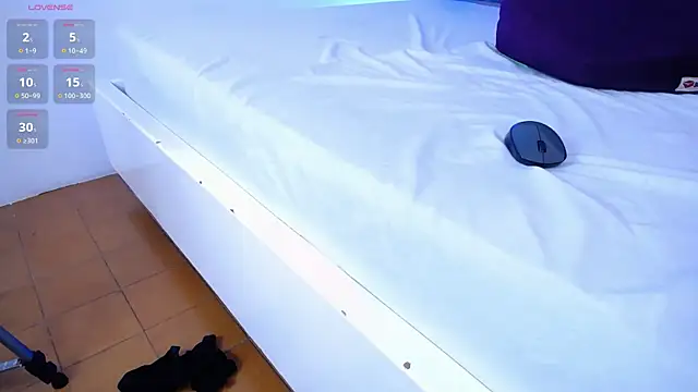 MiiaDelgado online show from July 28, 4:39 pm