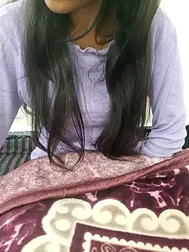 Khusbhoo78 online show from December 19, 7:00 am