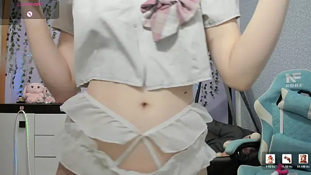 Yoonhee ki online show from July 21, 3:02 pm