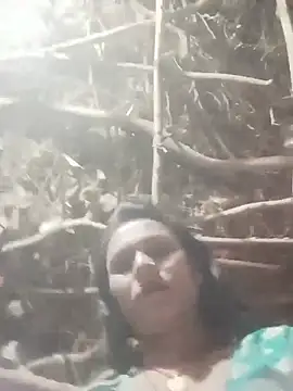Cuty priti online show from June 6, 5:30 pm