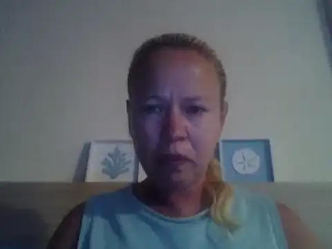jennyblondeuk online show from May 23, 8:29 pm