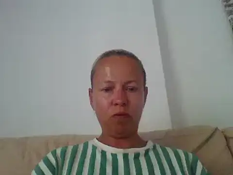 jennyblondeuk online show from June 3, 4:56 pm