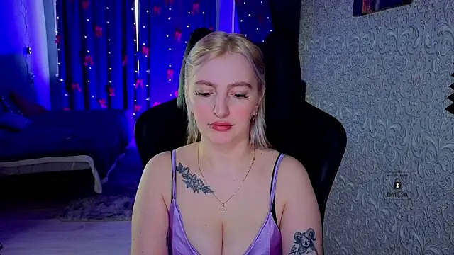 Eva Vibe  online show from March 9, 7:00 am