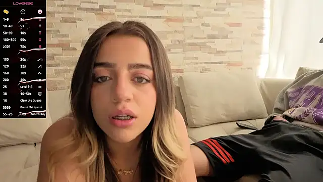 cute emmma online show from June 27, 2:45 pm