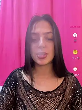 jujuarantes  2026 online show from July 17, 3:16 pm