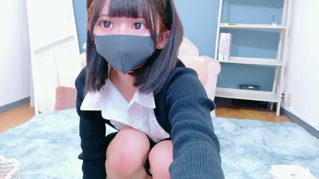 Kiki-jpn online show from February 15, 9:30 am