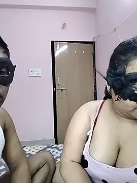 DesiSeductress online show from August 4, 4:40 am